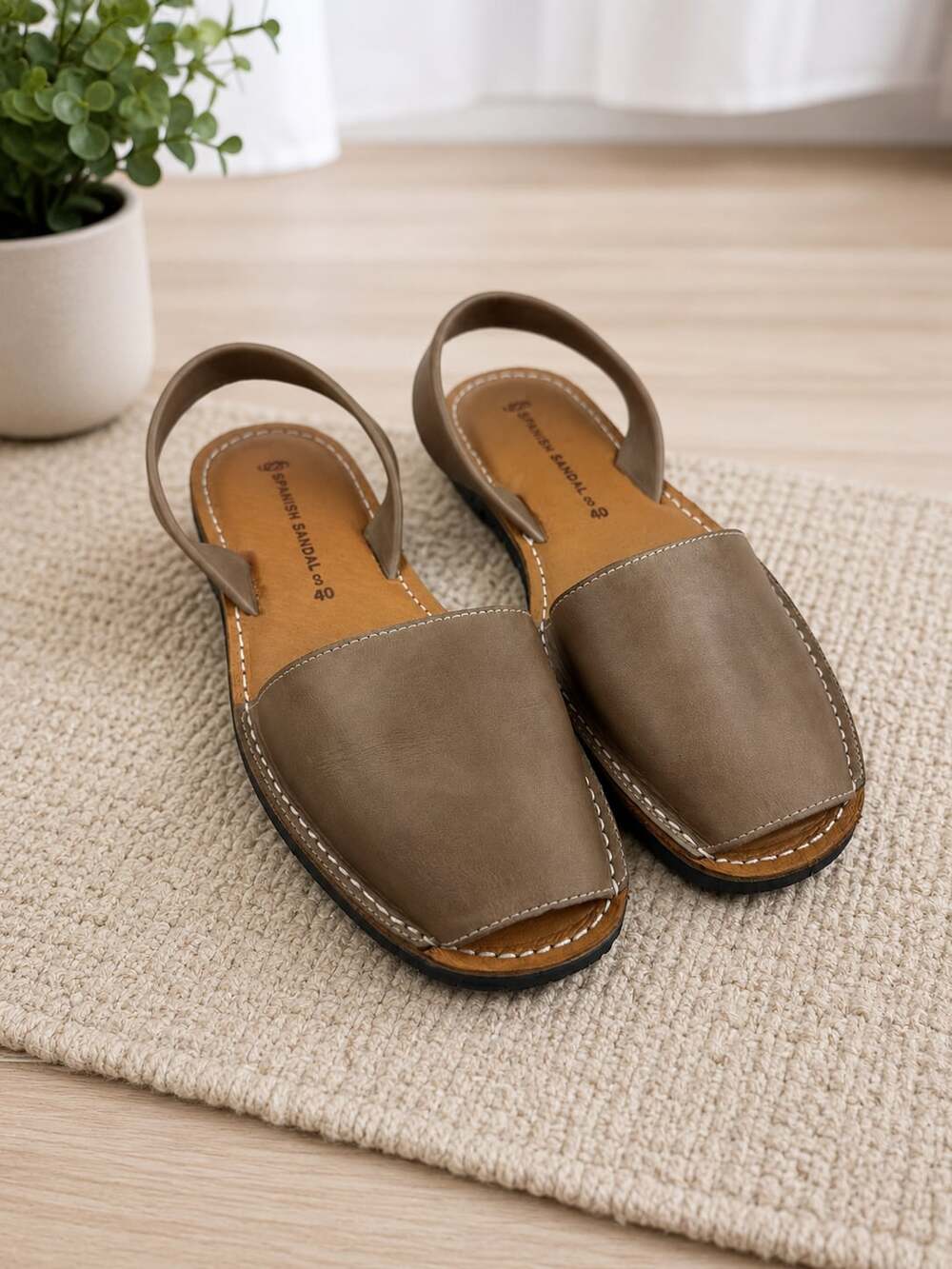 Spanish Sandal Co Classic Tan Nubuck Leather Slingback Flat Sandals Women 40